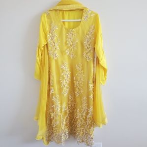 NEW - Yellow 3 piece pakistani dress
